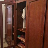 Armadio per camera da letto color noce