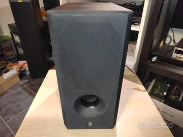 subwoofer amplificato yamaha modello YST SW P201 