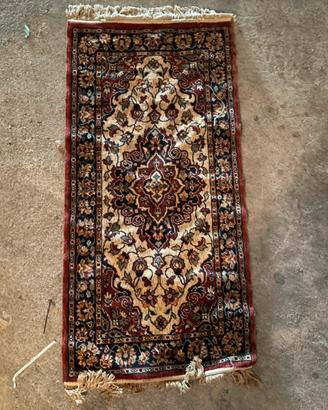 Tappeto orientale persiano