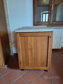 Mobile da cucina o sala