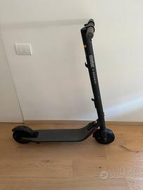 Monopattino elettrico Segway Ninebot