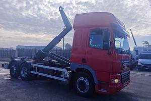 DAF CF85.460 motrice con gancio scarrabile