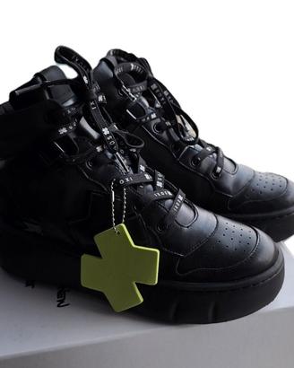 SCARPE IXOS