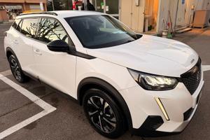 Peugeot 2008 PureTech 100 S&S Allure Pack