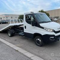 IVECO 35C15 ANNO 12/2017 CARROATTREZZI SCARRABILE
