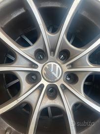 Gomme + kit cerchi in lega originali vw 18”