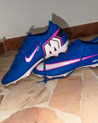 Vend scapere da calcio