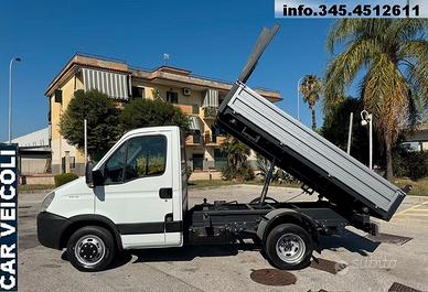 IVECO DAILY 35 RIBALTABILE TRILATERALE