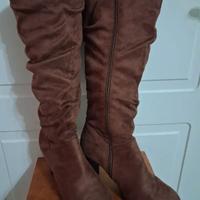 Stivali donna al ginocchio marroni