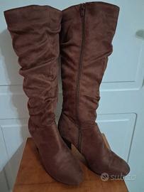 Stivali donna al ginocchio marroni