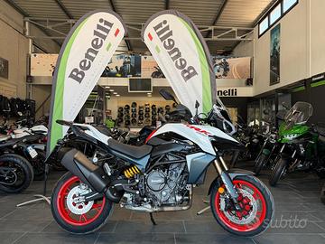 Benelli TRK 902 Stradale Valige Laterali Incluse