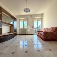 3 LOCALI A RESCALDINA