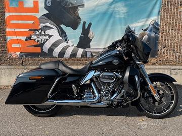 H-D Street Glide SPECIAL