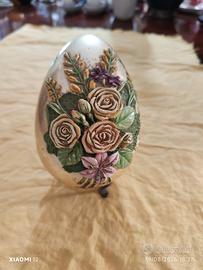 Uovo stile Fabergé 
