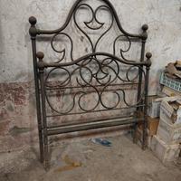 letto in ferro antico a  due piazze