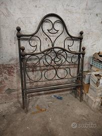 letto in ferro antico a  due piazze