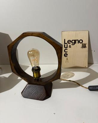 Lampada artigianale in Legno
