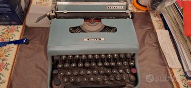 Macchina da scrivere Olivetti