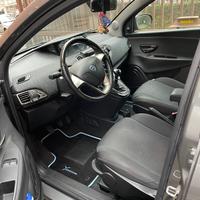 Lancia Ypsilon GPL