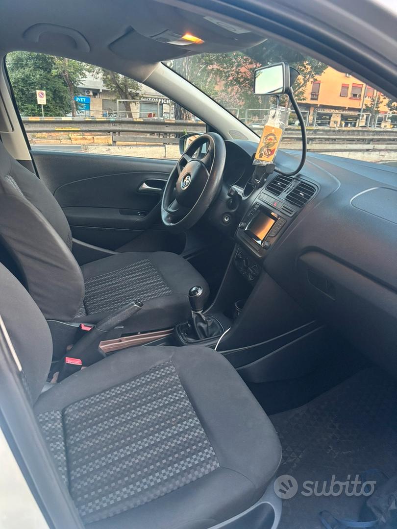 Volkswagen Polo 2015 photo 5