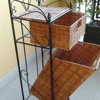 Mobiletto ferro battuto 