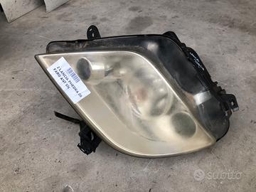 coppia di fari Lancia phedra xenon