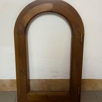 Finestra centinata in castagno nuova