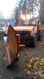 Mercedes Unimog 1750- MACCHINA AGRICOLA