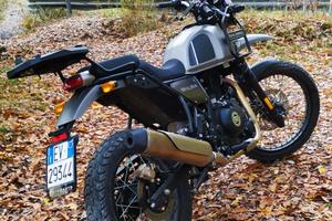 Royal Enfield Himalayan 411