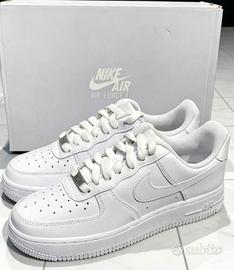 Nike Air Force 1 bianche originali – taglia 42