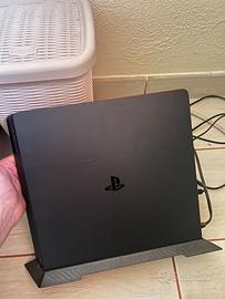 Ps4 slim Trattabile