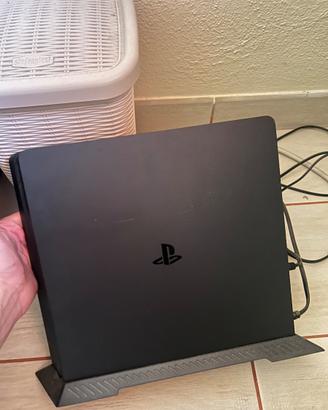 Ps4 slim Trattabile