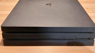PlayStation 4 PRO 