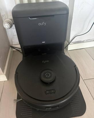 Robot aspirapolvere