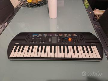 Casio SA-77 – Tastiera elettronica per scuola medi