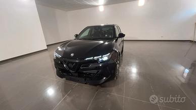 Alfa Romeo Junior 1.2 ibrida Speciale 145cv edct6