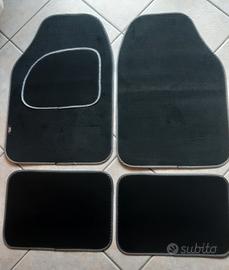 set 4 tappetini auto universali nuovi