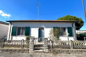 VILLA SINGOLA A RAVENNA