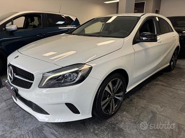 Mercedes-benz A 180 d Sport Finanziabile
