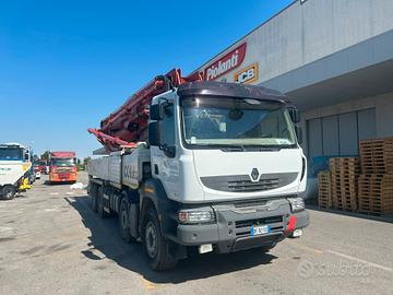 Renault Kerax 450 con Pompa Coime 50m