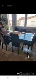Tavolo e sedie