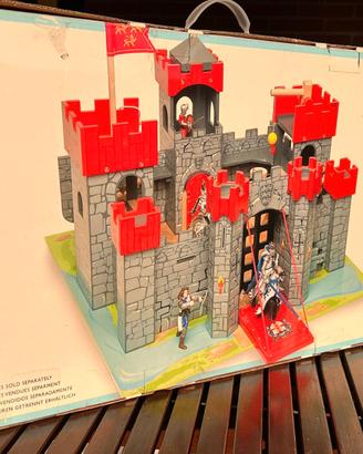 Castello medievale in legno