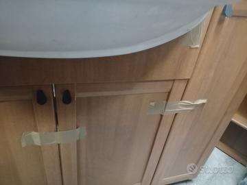 Mobile bagno lavabo specchio
