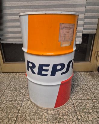 Barile Repsol arredamento 