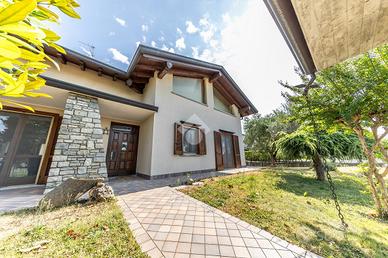 VILLA SINGOLA A SAN PAOLO D'ARGON