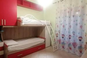 Ampia camera singola Metro Battistini Gemelli