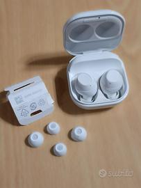 Samsung Galaxy Buds Fe bianche