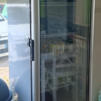 FRIGORIFERI e CONGELATORI di Varie Dimensioni