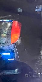 Ford Focus 2° serie 1.8TDCI 115 CV Ghia Berlina