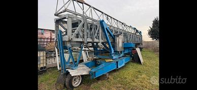 Macchina edile - GRU vicario 185/10PS 28m